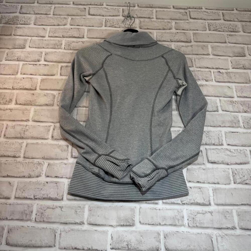 Lululemon Think Fast Pullover Heathered Slate Rulu Women's 2 - Picture 4 of 4